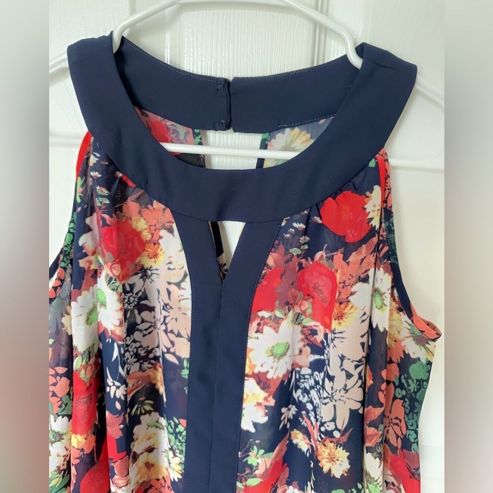 BCX Red and Navy Blue Floral Blouse Puff Sleeve Mandarin Collar - Picture 7 of 9